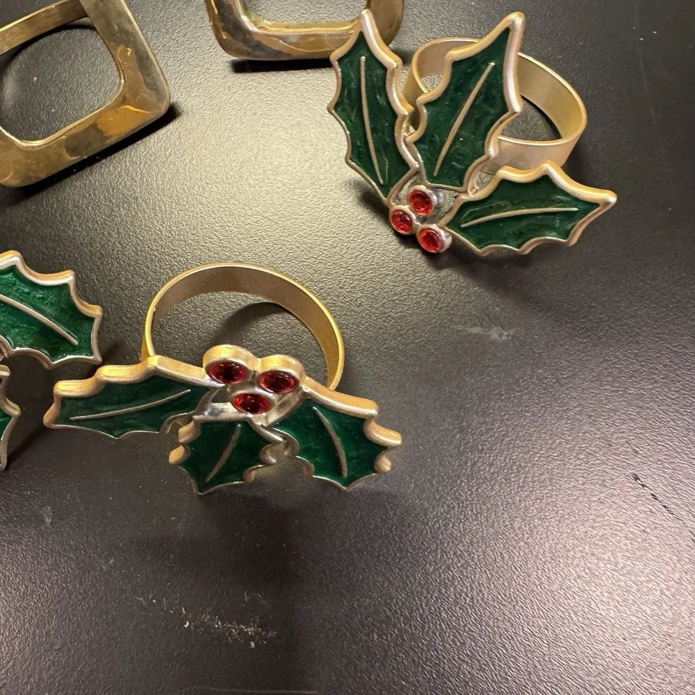 Christmas Napkin Rings Set Of 5 Metal Painted Holly Berry &‎ Square  Brass Color